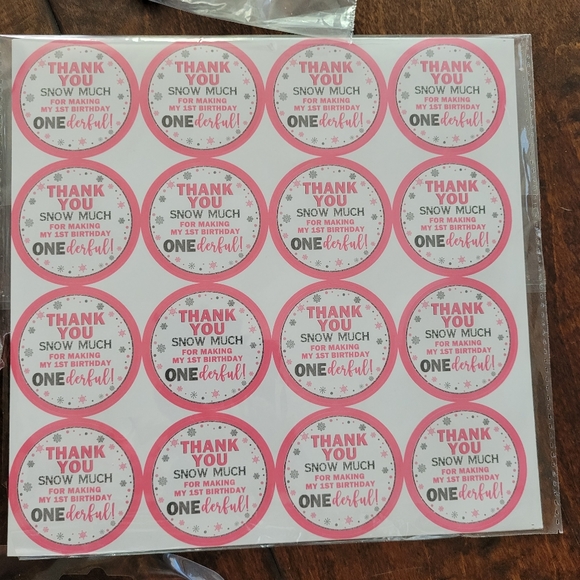 Party Decor for Girls "Winter Onederland" - Picture 6 of 8